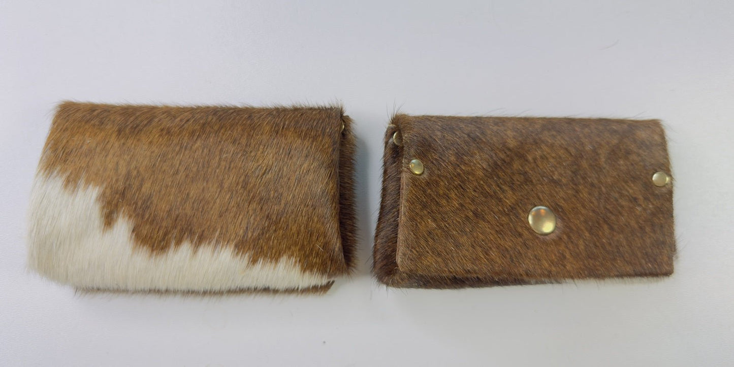 Echtes Kuhfell Portemonnaie / Geldbörse "Die rustikale Schönheit" edel & extravagant der besondere Hingucker, 2 Fächer, braun weiß 12x8cm - unendlich - schoen