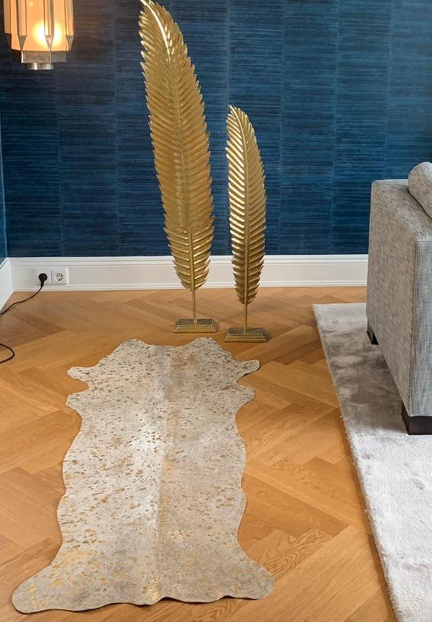 Echter Kuhfell Teppich klein "Die luxeriöse Schönheit" made in Germany, geruchsneutral, Rinderfell ideal für Wohnzimmer Esszimmer Flur, rustikal gold sparkle metallic 160x70cm /120x55cm - unendlich - schoen