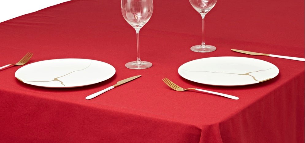 Festliche Tischzauberei: Wie Tischdecken die Feiertagsatmosphäre verzaubern - unendlich-schoen