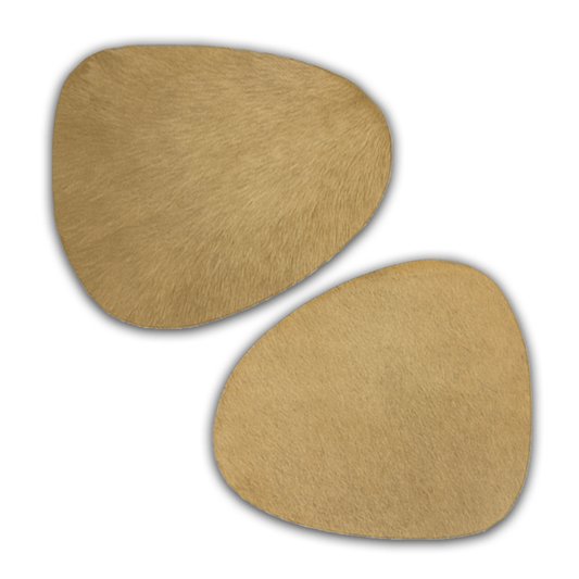 Echtes Kuhfell 2er - Platzset "Dien nordische Schönheit" Tischset handgefertigt geruchsneutral Esstisch, oval champagner blond 40x32cm - unendlich - schoen