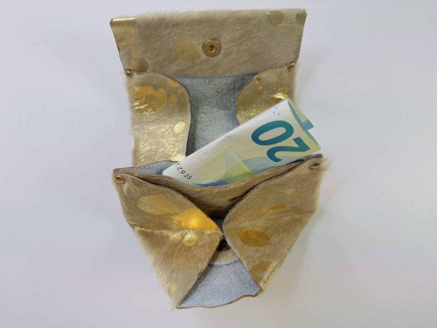 Echtes Kuhfell Portemonnaie / Geldbörse "Die luxeriöse Schönheit" edel & extravagant der besondere Hingucker, 2 Fächer, gold sparkle metallic 12x8cm - unendlich - schoen